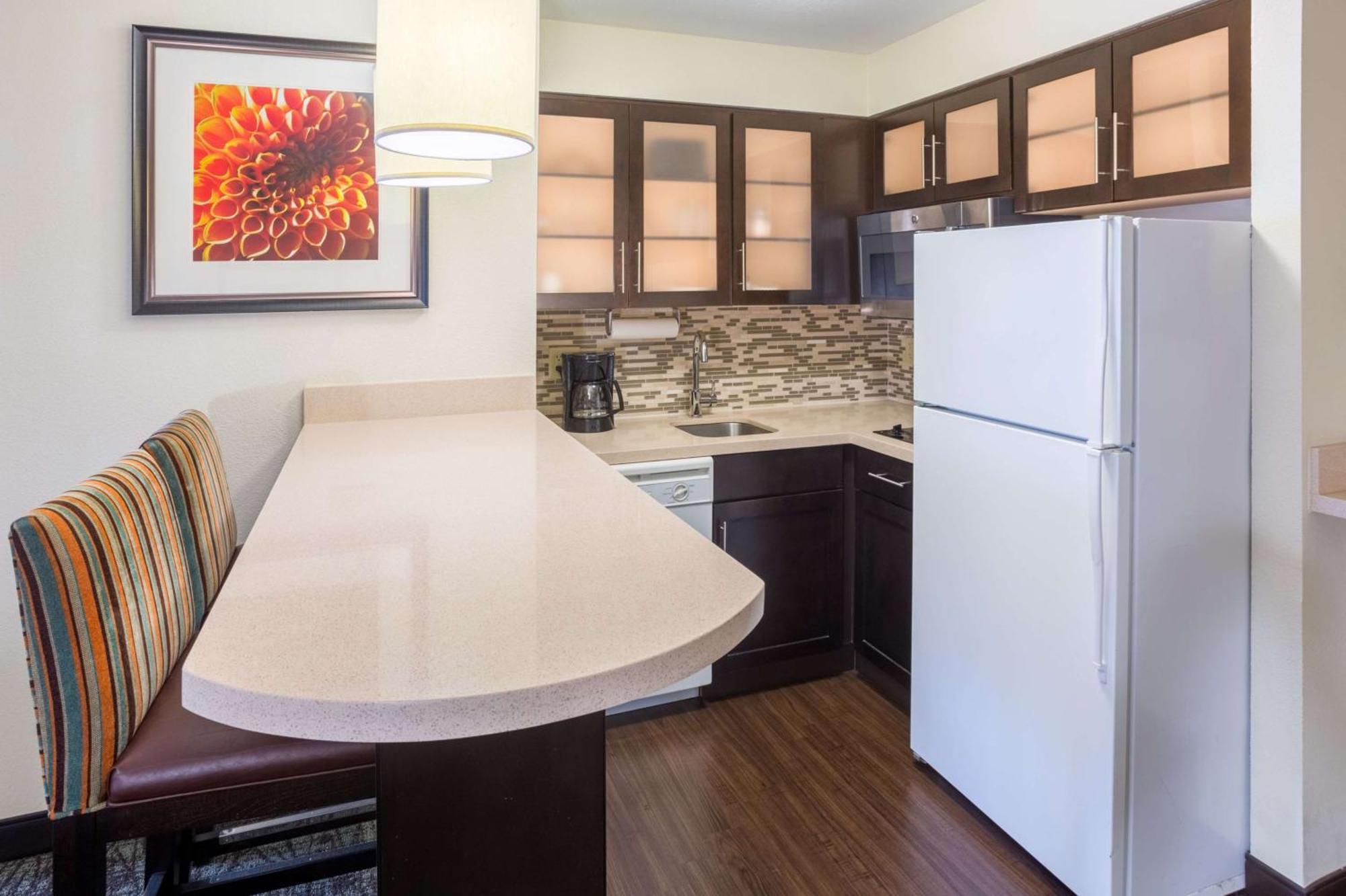 Queen Studio Suite Hearing Accessible